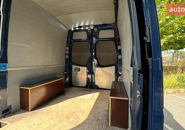 Синій Мерседес Sprinter, об'ємом двигуна 2.14 л та пробігом 471 тис. км за 10000 $, фото 6 на Automoto.ua