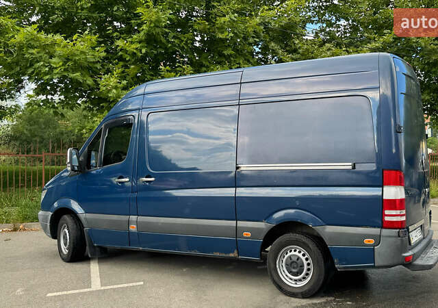 Синій Мерседес Sprinter, об'ємом двигуна 2.14 л та пробігом 471 тис. км за 10000 $, фото 3 на Automoto.ua