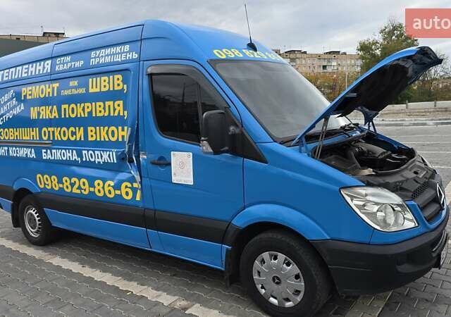 Синий Мерседес Sprinter, объемом двигателя 2.15 л и пробегом 290 тыс. км за 11850 $, фото 5 на Automoto.ua