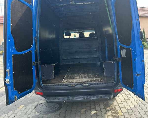 Синий Мерседес Sprinter, объемом двигателя 3 л и пробегом 280 тыс. км за 15000 $, фото 10 на Automoto.ua