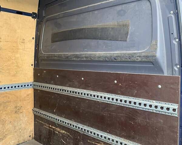 Синій Мерседес Sprinter, об'ємом двигуна 0 л та пробігом 406 тис. км за 5000 $, фото 5 на Automoto.ua