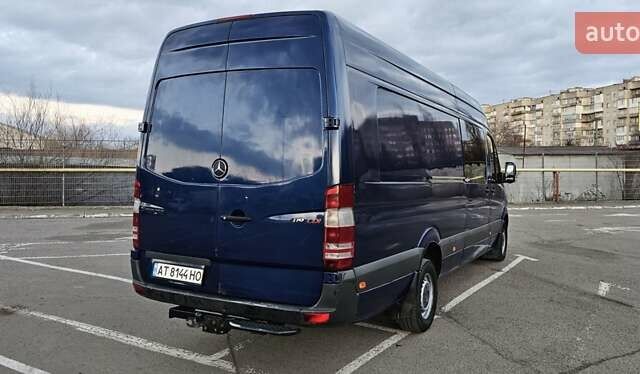 Синий Мерседес Sprinter, объемом двигателя 3 л и пробегом 652 тыс. км за 22500 $, фото 8 на Automoto.ua