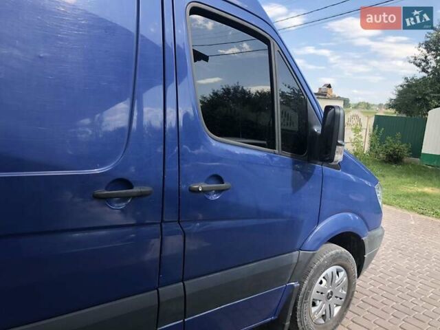 Синий Мерседес Sprinter, объемом двигателя 2.14 л и пробегом 300 тыс. км за 13500 $, фото 11 на Automoto.ua