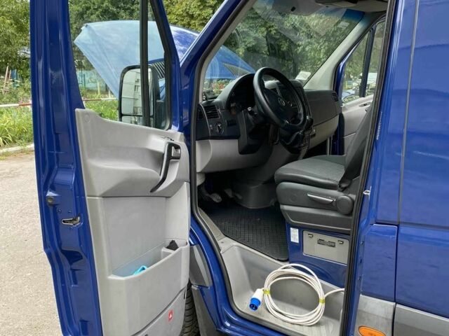 Мерседес Sprinter 2011 в Лубнах на Automoto.ua Синий Мерседес Sprinter, объемом двигателя 2.1 л и пробегом 268 тыс. км за 20000 $, фото 2 на Automoto.ua
