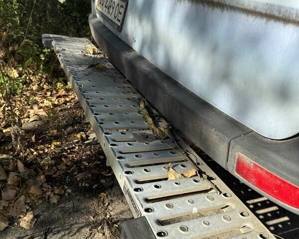 Синий Мерседес Sprinter, объемом двигателя 2.14 л и пробегом 250 тыс. км за 5000 $, фото 2 на Automoto.ua