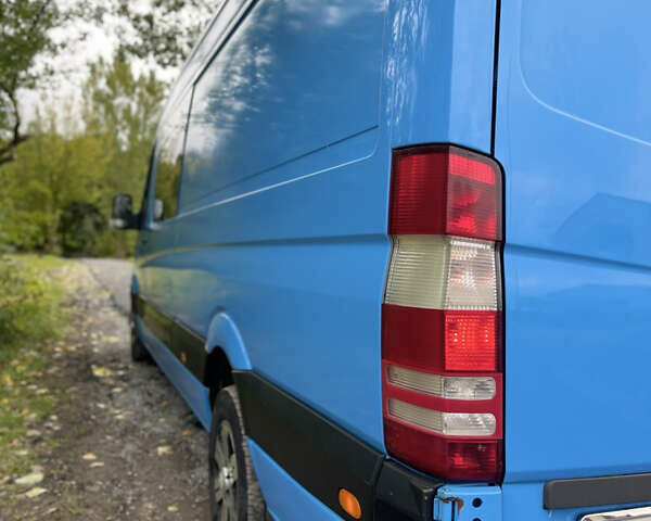 Синій Мерседес Sprinter, об'ємом двигуна 2.14 л та пробігом 150 тис. км за 15900 $, фото 11 на Automoto.ua