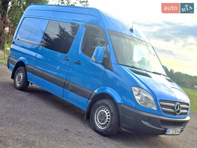 Синій Мерседес Sprinter, об'ємом двигуна 2.14 л та пробігом 510 тис. км за 12800 $, фото 3 на Automoto.ua