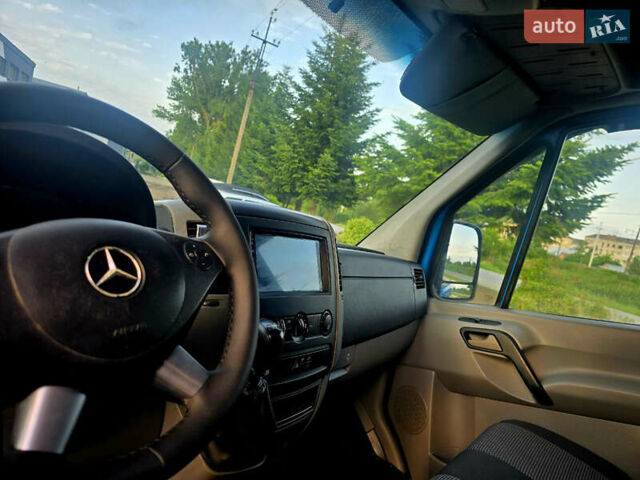 Синій Мерседес Sprinter, об'ємом двигуна 2.14 л та пробігом 510 тис. км за 12800 $, фото 12 на Automoto.ua