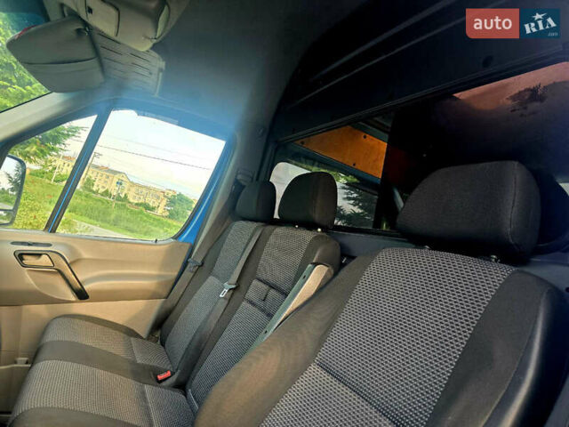 Синій Мерседес Sprinter, об'ємом двигуна 2.14 л та пробігом 510 тис. км за 12800 $, фото 14 на Automoto.ua