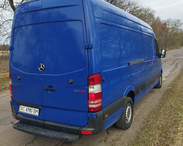 Синій Мерседес Sprinter, об'ємом двигуна 2.1 л та пробігом 380 тис. км за 11000 $, фото 9 на Automoto.ua