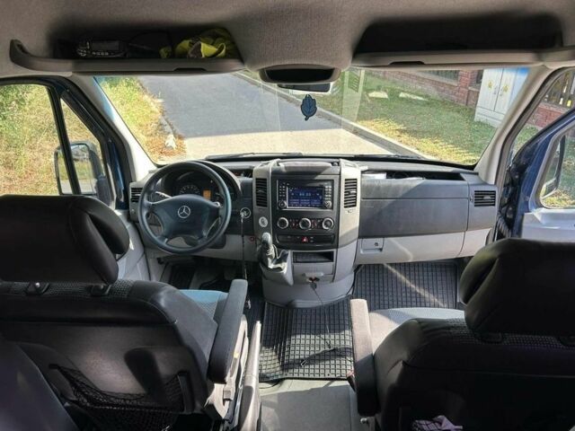 Синій Мерседес Sprinter, об'ємом двигуна 2.2 л та пробігом 365 тис. км за 4100 $, фото 6 на Automoto.ua