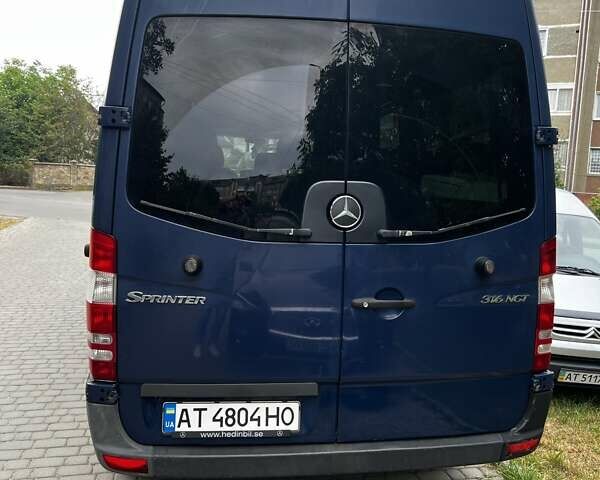 Мерседес Sprinter 2012 в Надворной на Automoto.ua Синий Мерседес Sprinter, объемом двигателя 1.8 л и пробегом 569 тыс. км за 14100 $, фото 8 на Automoto.ua