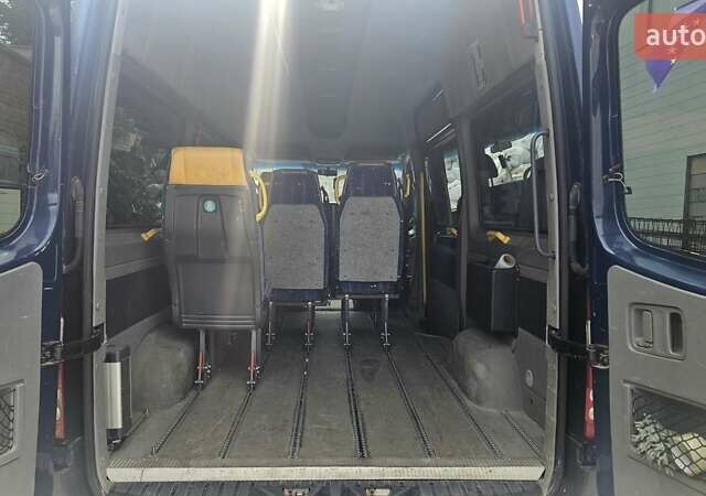 Синий Мерседес Sprinter, объемом двигателя 1.8 л и пробегом 355 тыс. км за 11000 $, фото 8 на Automoto.ua