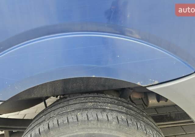 Синий Мерседес Sprinter, объемом двигателя 1.8 л и пробегом 355 тыс. км за 11000 $, фото 18 на Automoto.ua