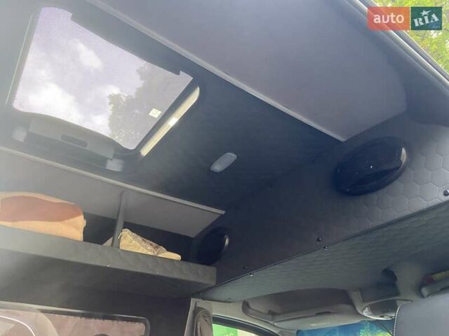 Синий Мерседес Sprinter, объемом двигателя 3 л и пробегом 213 тыс. км за 29000 $, фото 14 на Automoto.ua