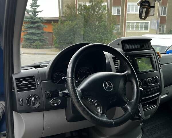 Мерседес Sprinter 2012 в Надворной на Automoto.ua Синий Мерседес Sprinter, объемом двигателя 1.8 л и пробегом 569 тыс. км за 14100 $, фото 13 на Automoto.ua