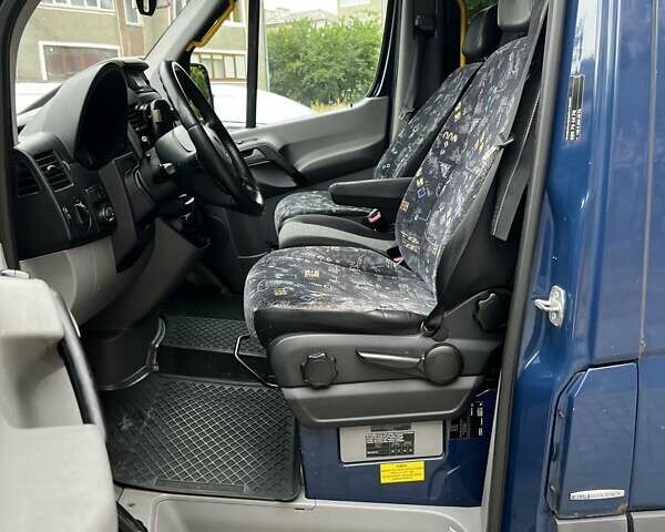Мерседес Sprinter 2012 в Надворной на Automoto.ua Синий Мерседес Sprinter, объемом двигателя 1.8 л и пробегом 569 тыс. км за 14100 $, фото 12 на Automoto.ua