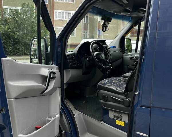 Мерседес Sprinter 2012 в Надворной на Automoto.ua Синий Мерседес Sprinter, объемом двигателя 1.8 л и пробегом 569 тыс. км за 14100 $, фото 10 на Automoto.ua