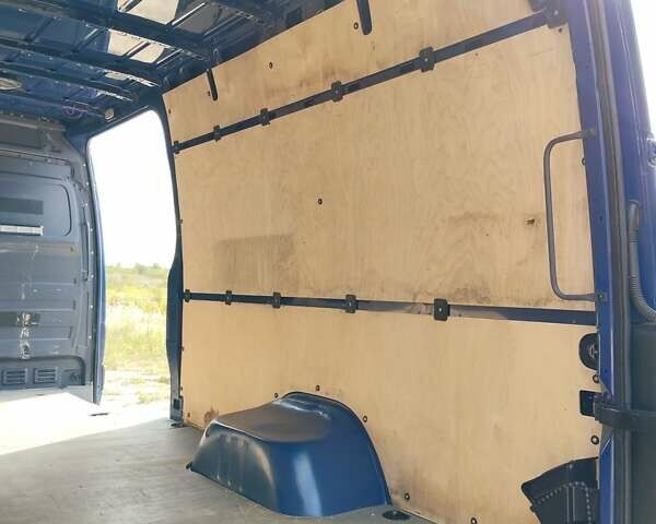 Синий Мерседес Sprinter, объемом двигателя 2.2 л и пробегом 249 тыс. км за 22999 $, фото 45 на Automoto.ua