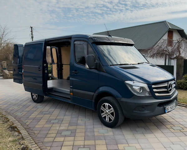 Синий Мерседес Sprinter, объемом двигателя 2.2 л и пробегом 310 тыс. км за 13500 $, фото 3 на Automoto.ua