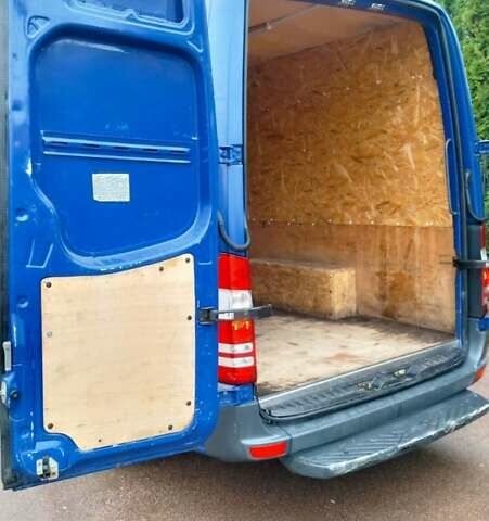 Синий Мерседес Sprinter, объемом двигателя 2.1 л и пробегом 390 тыс. км за 15750 $, фото 9 на Automoto.ua
