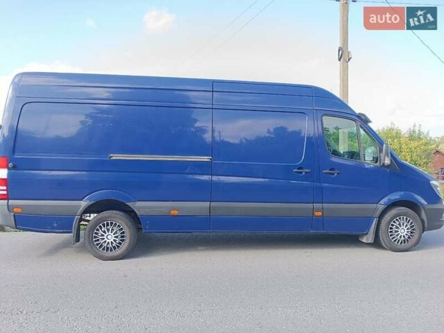 Синій Мерседес Sprinter, об'ємом двигуна 2.1 л та пробігом 325 тис. км за 15999 $, фото 4 на Automoto.ua