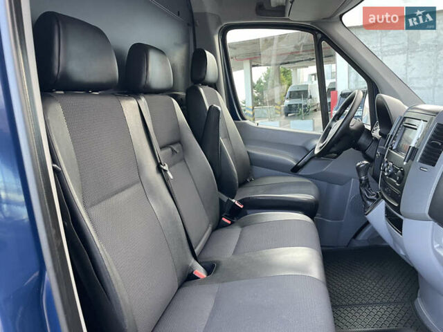 Синій Мерседес Sprinter, об'ємом двигуна 2.2 л та пробігом 215 тис. км за 27500 $, фото 47 на Automoto.ua
