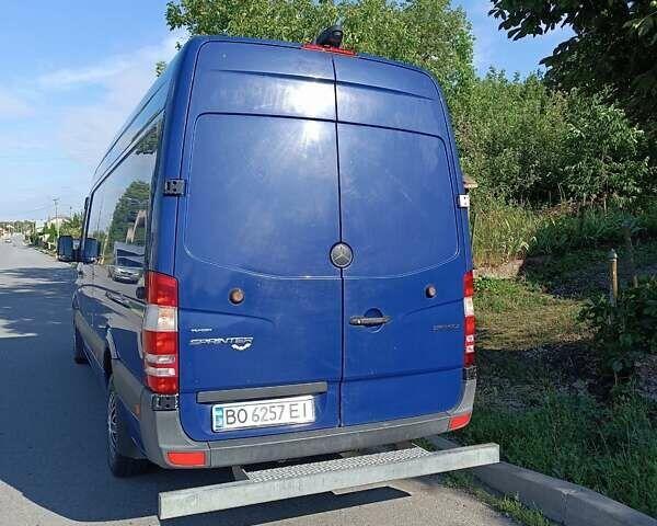 Синій Мерседес Sprinter, об'ємом двигуна 2.1 л та пробігом 325 тис. км за 15999 $, фото 7 на Automoto.ua