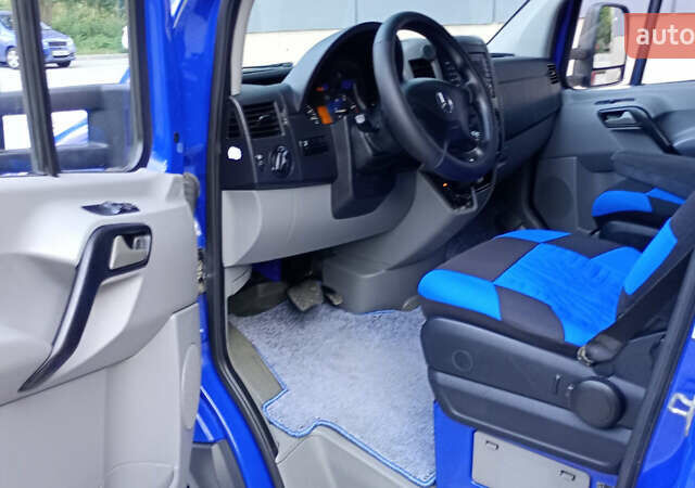 Синій Мерседес Sprinter, об'ємом двигуна 2.14 л та пробігом 495 тис. км за 19300 $, фото 42 на Automoto.ua