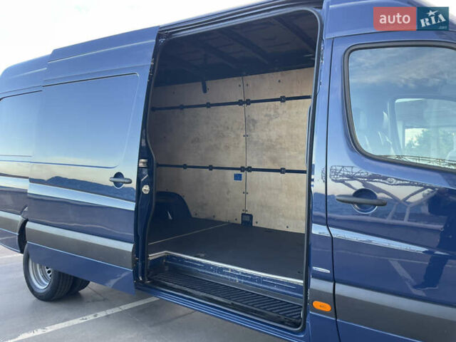 Синій Мерседес Sprinter, об'ємом двигуна 2.2 л та пробігом 215 тис. км за 27500 $, фото 54 на Automoto.ua