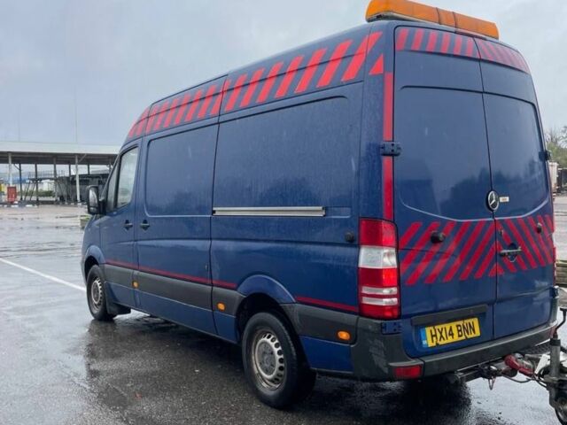 Синий Мерседес Sprinter, объемом двигателя 2.2 л и пробегом 320 тыс. км за 7200 $, фото 1 на Automoto.ua