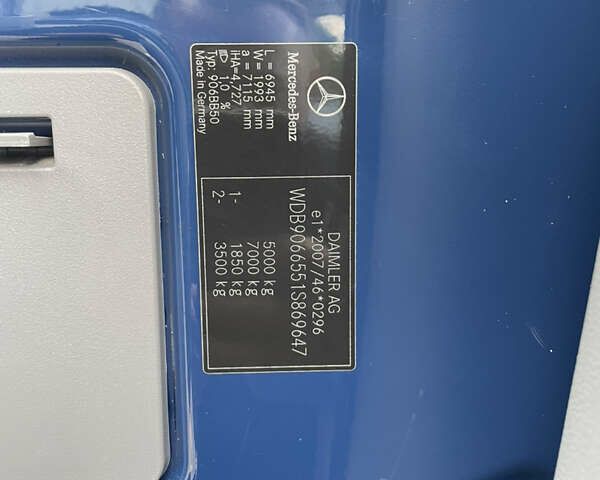 Синій Мерседес Sprinter, об'ємом двигуна 2.2 л та пробігом 215 тис. км за 27500 $, фото 28 на Automoto.ua
