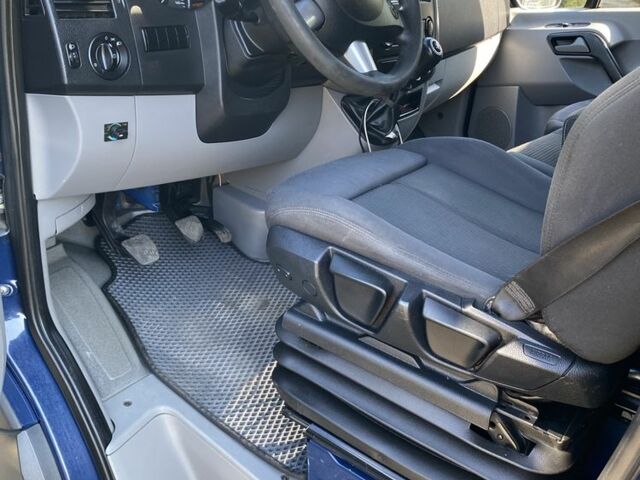 Синій Мерседес Sprinter, об'ємом двигуна 2.1 л та пробігом 880 тис. км за 18800 $, фото 6 на Automoto.ua