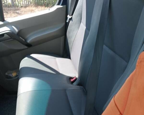 Мерседес Sprinter 2015 в Песчанке на Automoto.ua Синий Мерседес Sprinter, объемом двигателя 2.1 л и пробегом 72 тыс. км за 31587 $, фото 15 на Automoto.ua