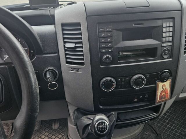 Синій Мерседес Sprinter, об'ємом двигуна 2.1 л та пробігом 354 тис. км за 22100 $, фото 6 на Automoto.ua
