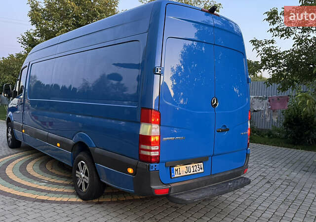 Синій Мерседес Sprinter, об'ємом двигуна 2.2 л та пробігом 280 тис. км за 18799 $, фото 59 на Automoto.ua