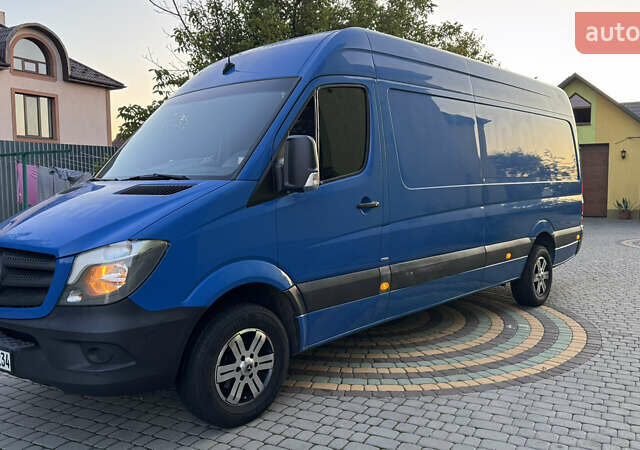 Синій Мерседес Sprinter, об'ємом двигуна 2.2 л та пробігом 280 тис. км за 18799 $, фото 40 на Automoto.ua