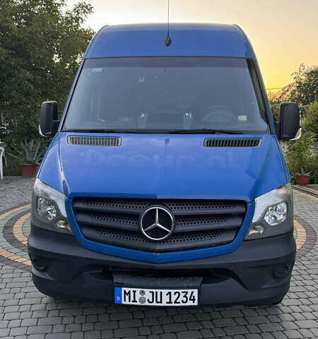 Синій Мерседес Sprinter, об'ємом двигуна 2.2 л та пробігом 280 тис. км за 18799 $, фото 1 на Automoto.ua