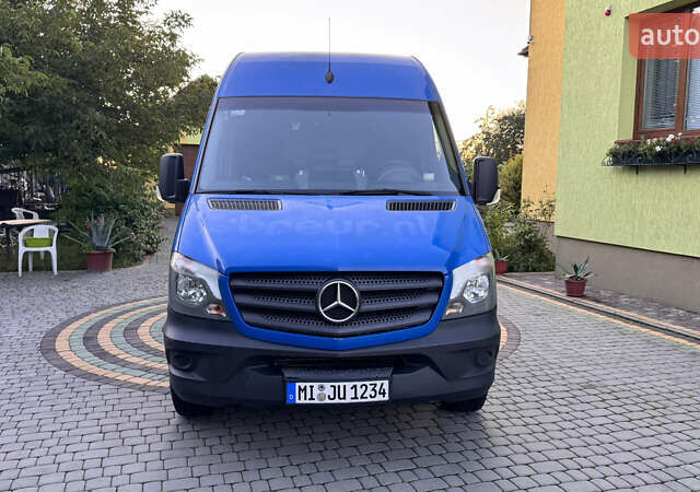Синій Мерседес Sprinter, об'ємом двигуна 2.2 л та пробігом 280 тис. км за 18799 $, фото 24 на Automoto.ua