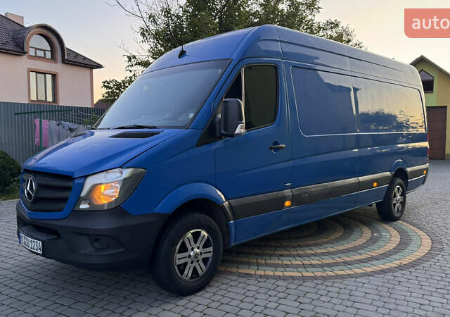 Синій Мерседес Sprinter, об'ємом двигуна 2.2 л та пробігом 280 тис. км за 18799 $, фото 54 на Automoto.ua