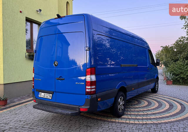 Синій Мерседес Sprinter, об'ємом двигуна 2.2 л та пробігом 280 тис. км за 18799 $, фото 10 на Automoto.ua