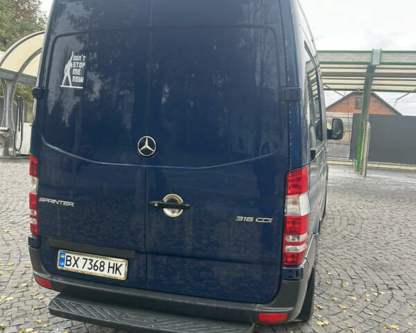 Синій Мерседес Sprinter, об'ємом двигуна 2.2 л та пробігом 295 тис. км за 17500 $, фото 1 на Automoto.ua