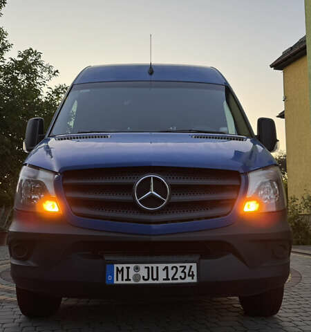 Синій Мерседес Sprinter, об'ємом двигуна 2.2 л та пробігом 280 тис. км за 18799 $, фото 50 на Automoto.ua