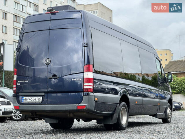 Синий Мерседес Sprinter, объемом двигателя 2.99 л и пробегом 388 тыс. км за 55000 $, фото 5 на Automoto.ua