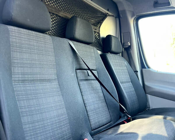 Синий Мерседес Sprinter, объемом двигателя 2.14 л и пробегом 224 тыс. км за 21900 $, фото 27 на Automoto.ua