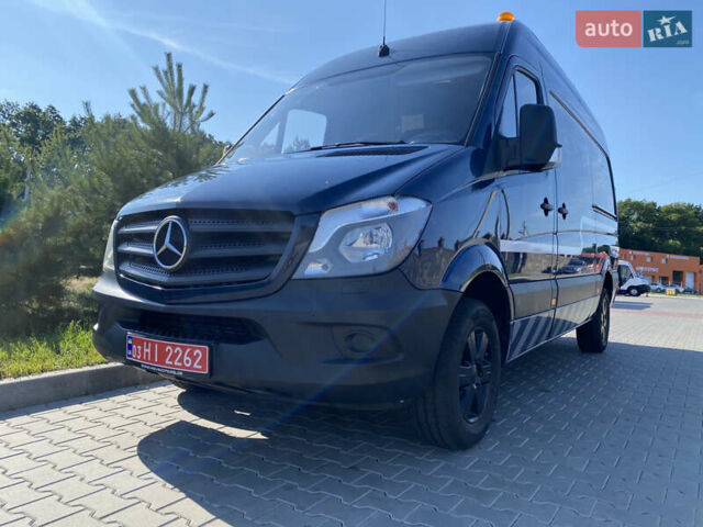 Синий Мерседес Sprinter, объемом двигателя 2.2 л и пробегом 199 тыс. км за 15500 $, фото 3 на Automoto.ua