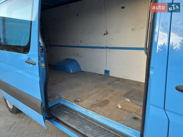 Синий Мерседес Sprinter, объемом двигателя 3 л и пробегом 312 тыс. км за 31574 $, фото 13 на Automoto.ua
