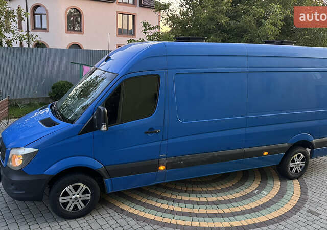 Синій Мерседес Sprinter, об'ємом двигуна 2.2 л та пробігом 280 тис. км за 18799 $, фото 57 на Automoto.ua