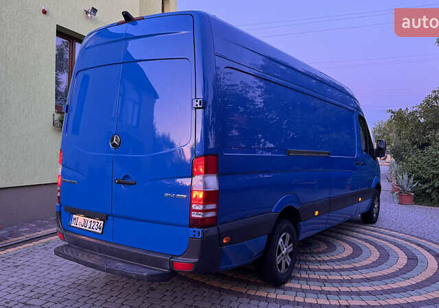Синій Мерседес Sprinter, об'ємом двигуна 2.2 л та пробігом 280 тис. км за 18799 $, фото 60 на Automoto.ua