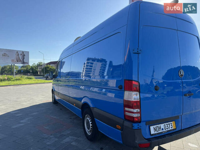 Синий Мерседес Sprinter, объемом двигателя 3 л и пробегом 267 тыс. км за 36010 $, фото 3 на Automoto.ua